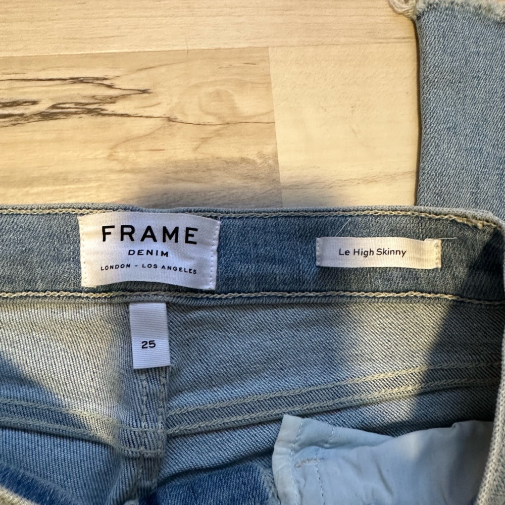 Frame Jeans - Picture 4 of 4